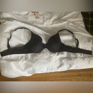 La Vie En Rose 38B Black Bra